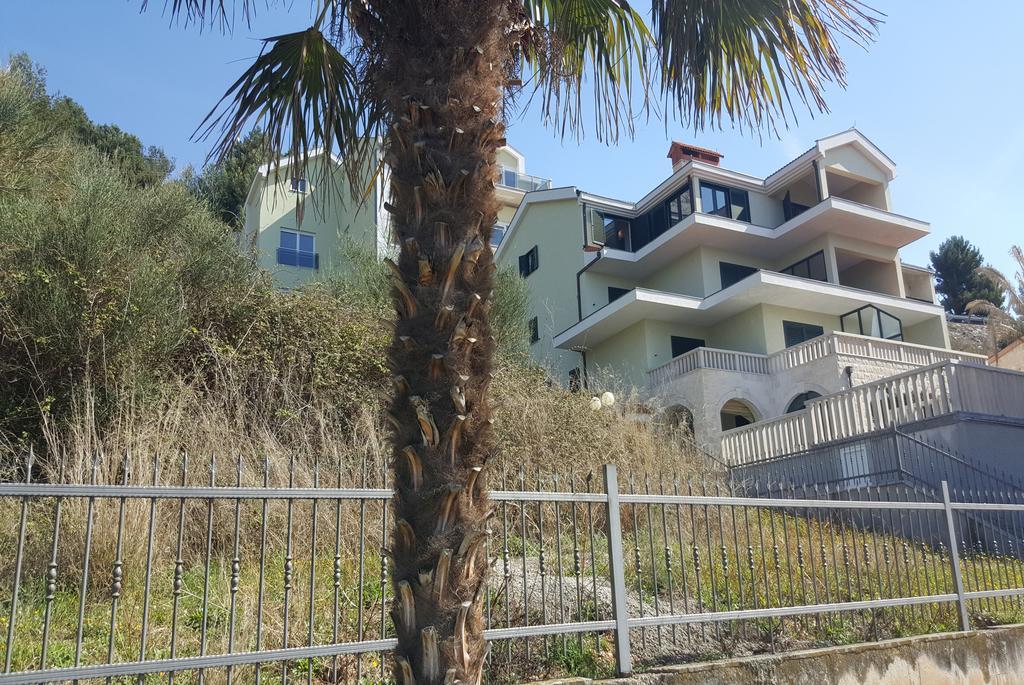 Luxury Residence Omiš Eksteriør billede